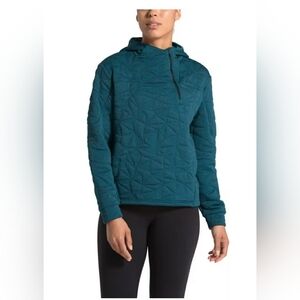 🏷The North Face Get Out There Pullover - Women's M